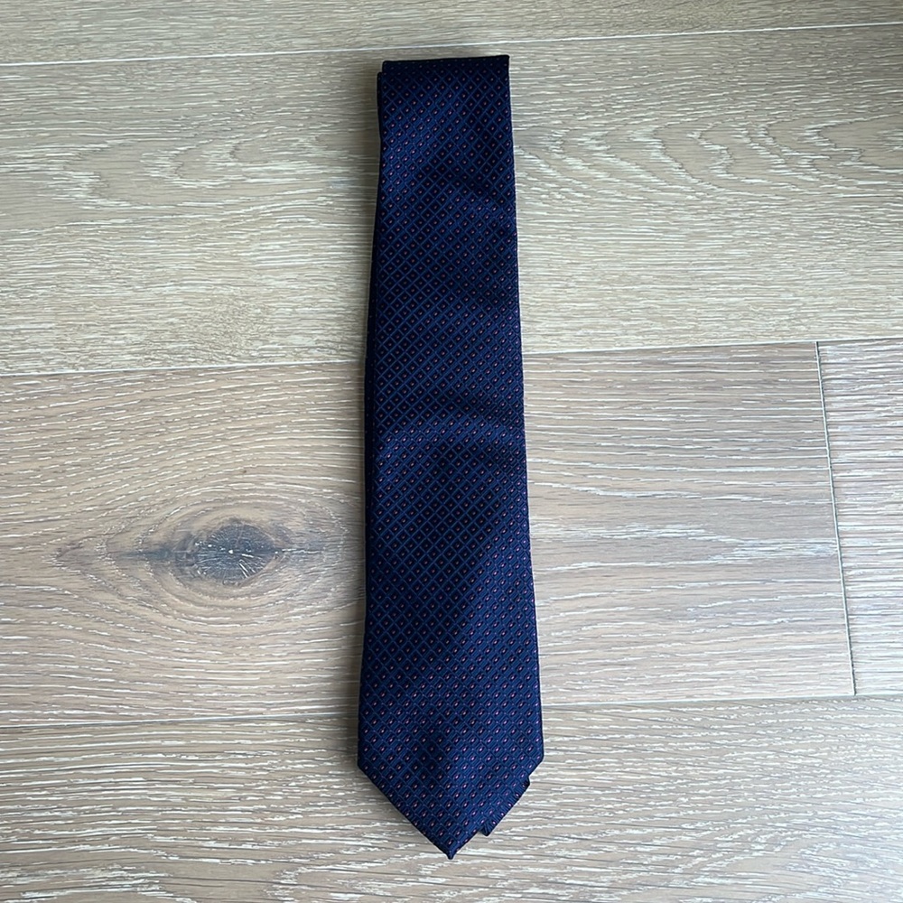 Diamond Print Tie